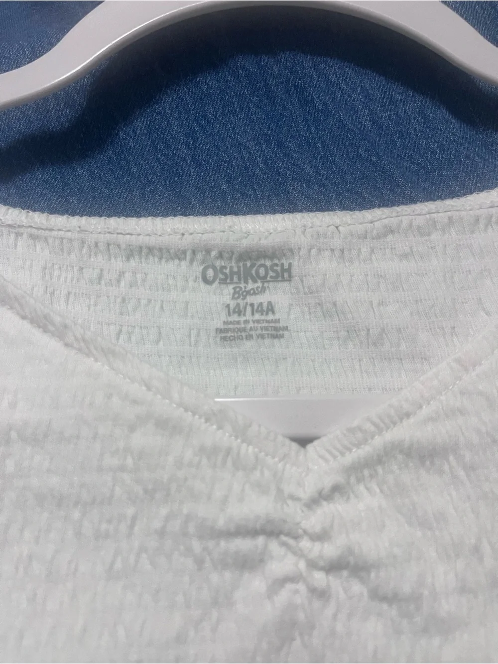 Girls OshKosh White Short Sleeve Textured Top. 14